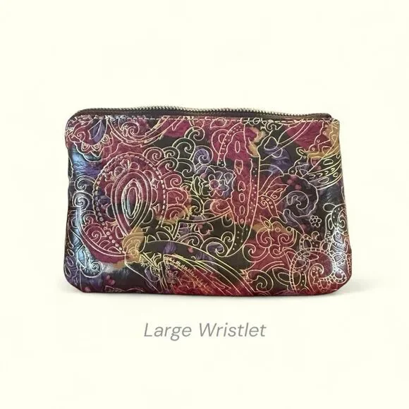 Patricia Nash Floral Wristlet - Picture 3 of 11